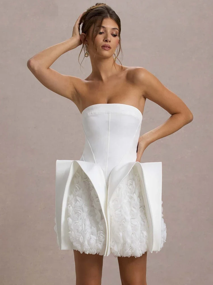 Jasmijn Strapless Floral Mini Dress In White