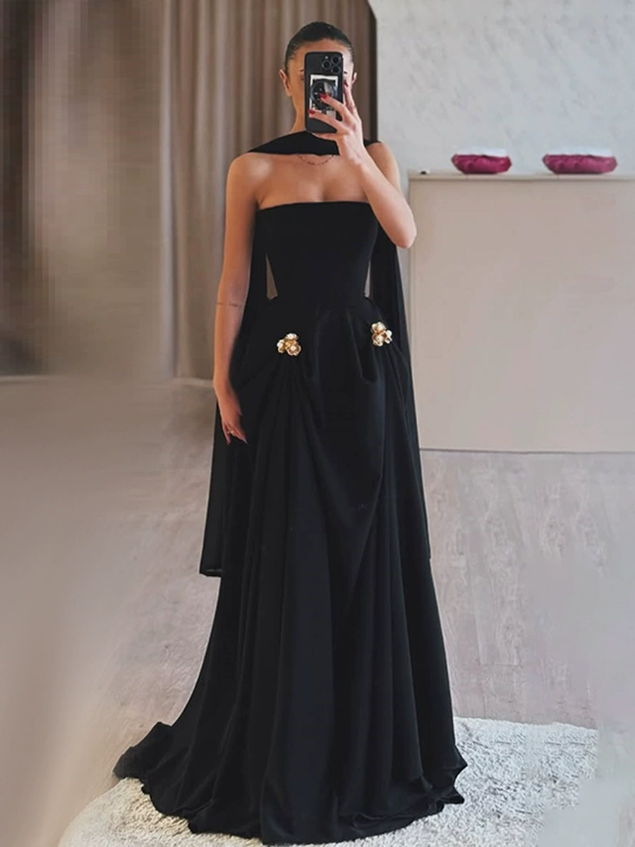 Nadalia Strapless Floral Detail Maxi Dress In Black