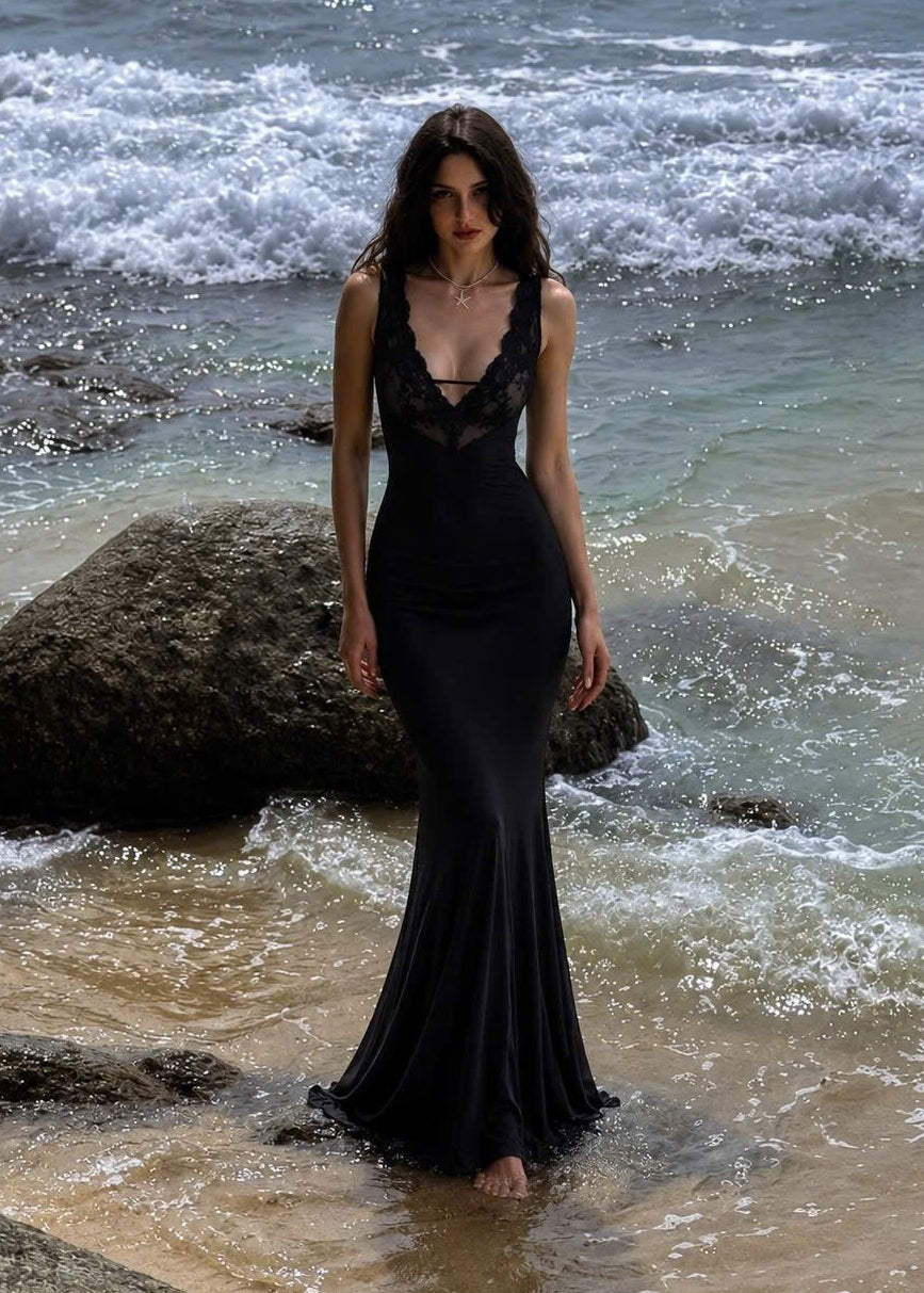 Xoradin V-Neck Lace Maxi Dress