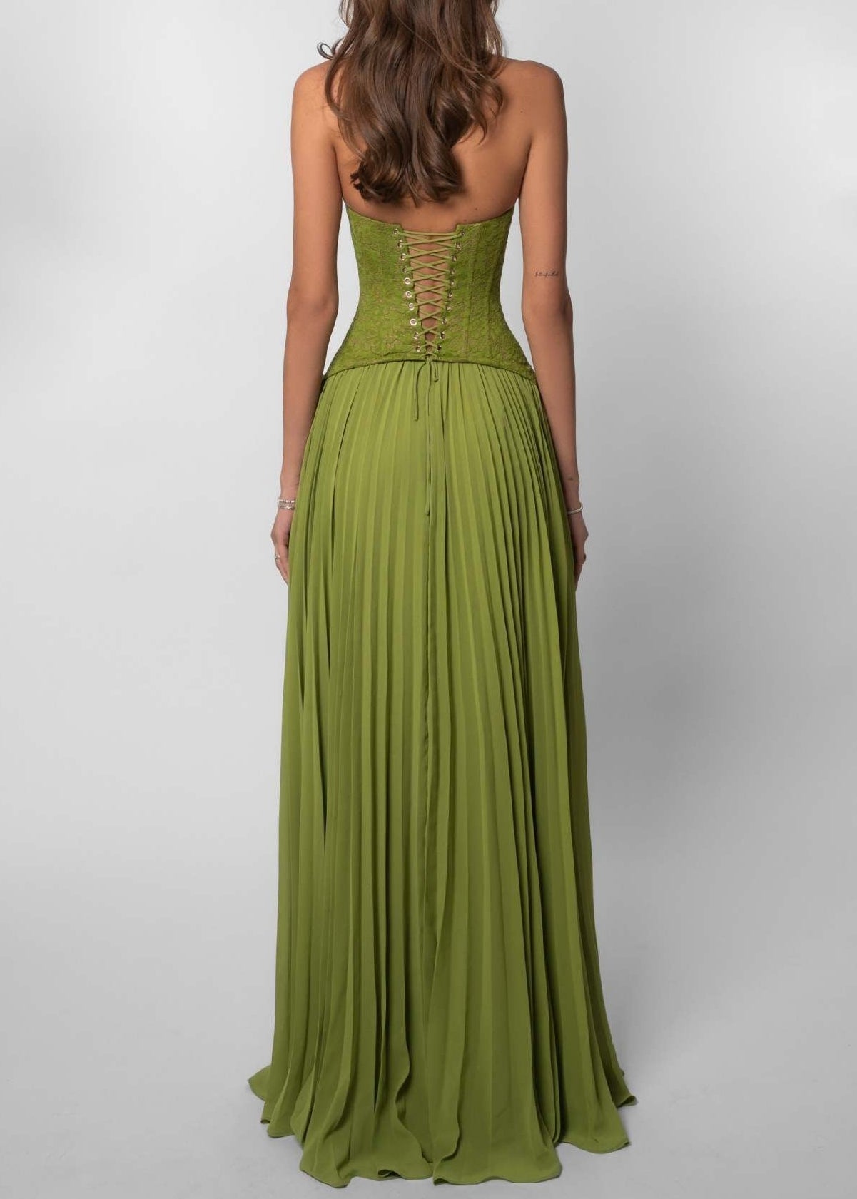 Cirune Halter-Neck Deep-V Maxi Dress