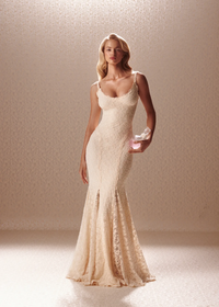 Turelia Lace Backless Maxi Dress
