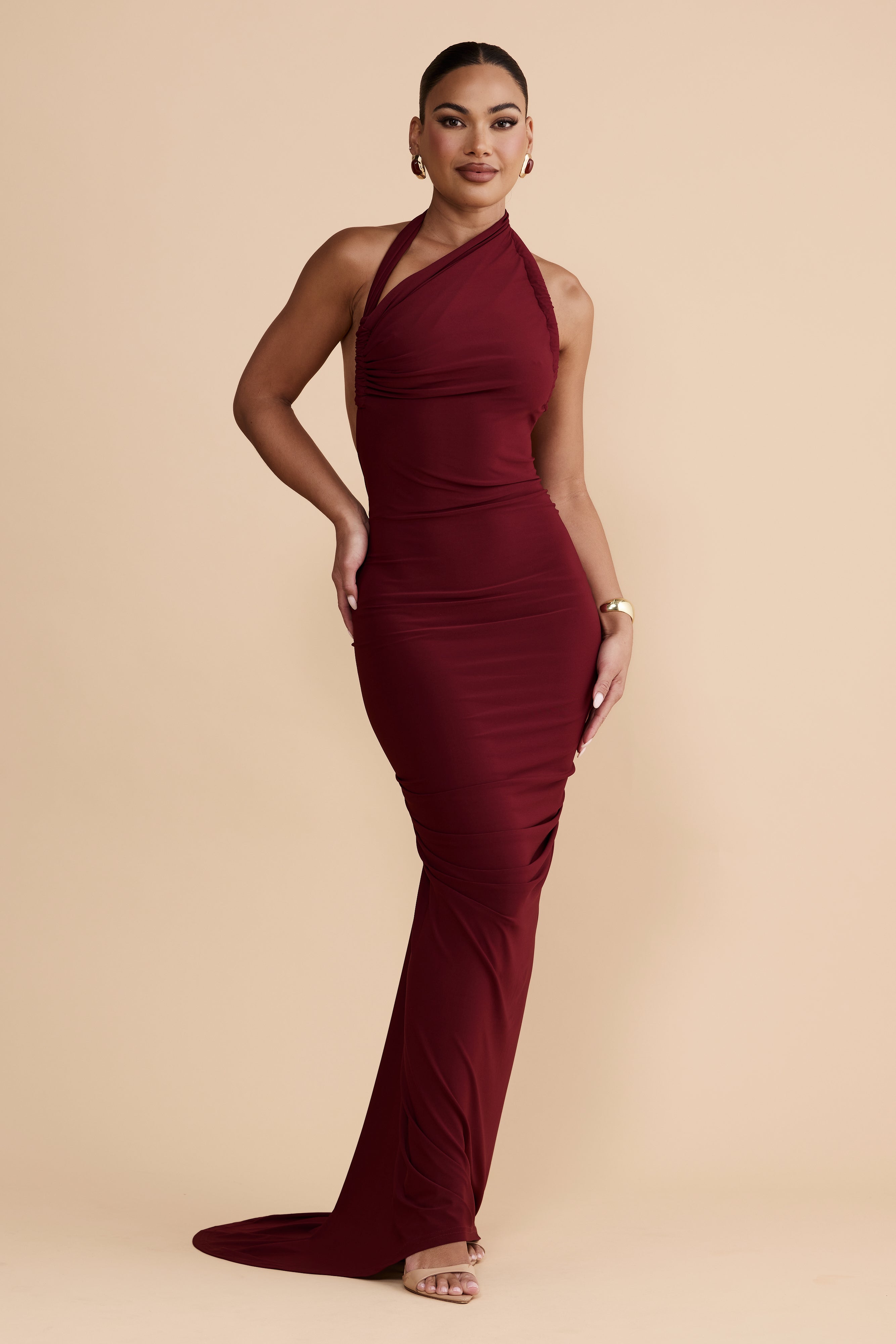 Dalal Backless Maxi Dress In Wine Red