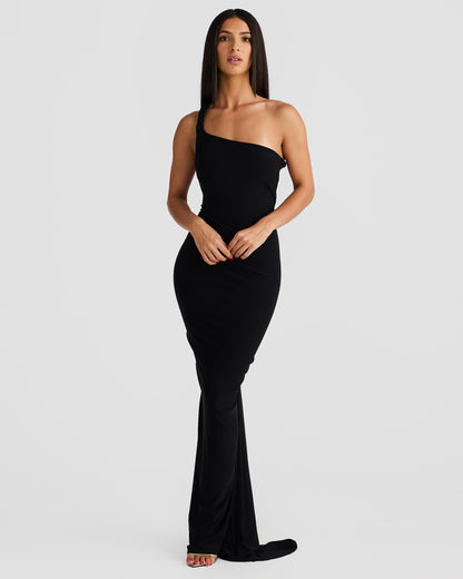 Lesya Halter Neck Pleated Backless Maxi Dress In Black