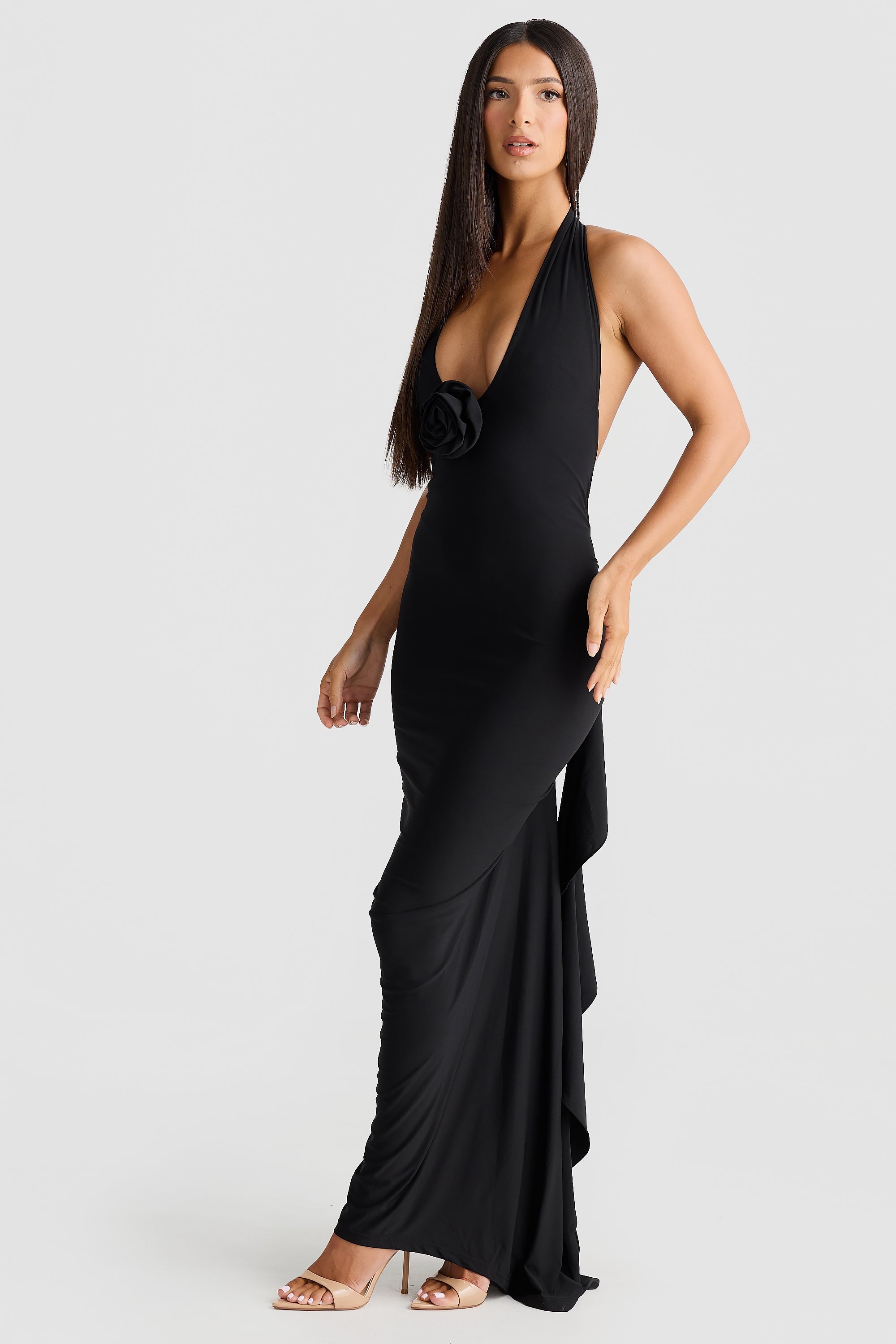 Artie Halterneck Backless Maxi Dress In Black