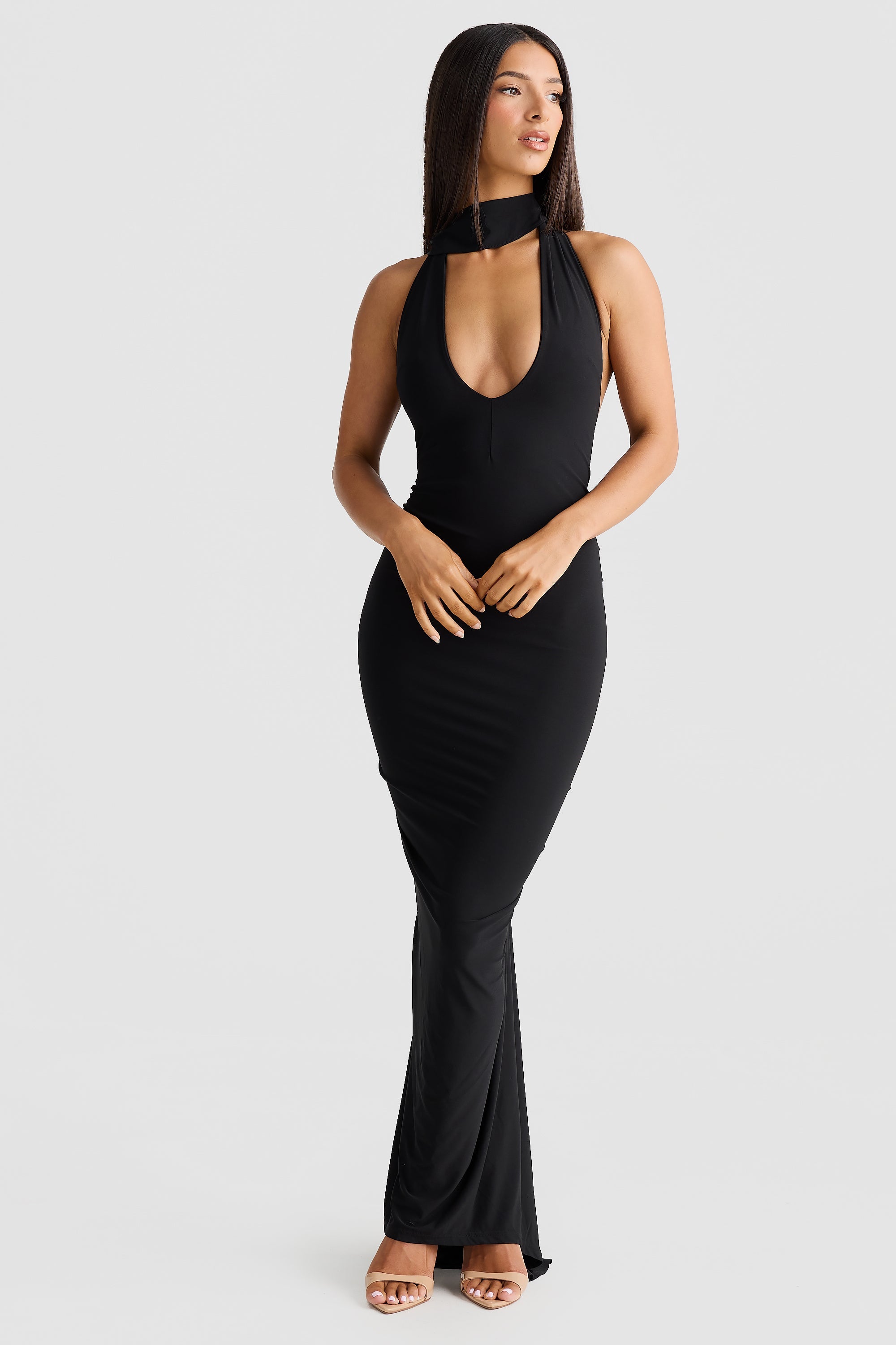 Artie Halterneck Backless Maxi Dress In Black
