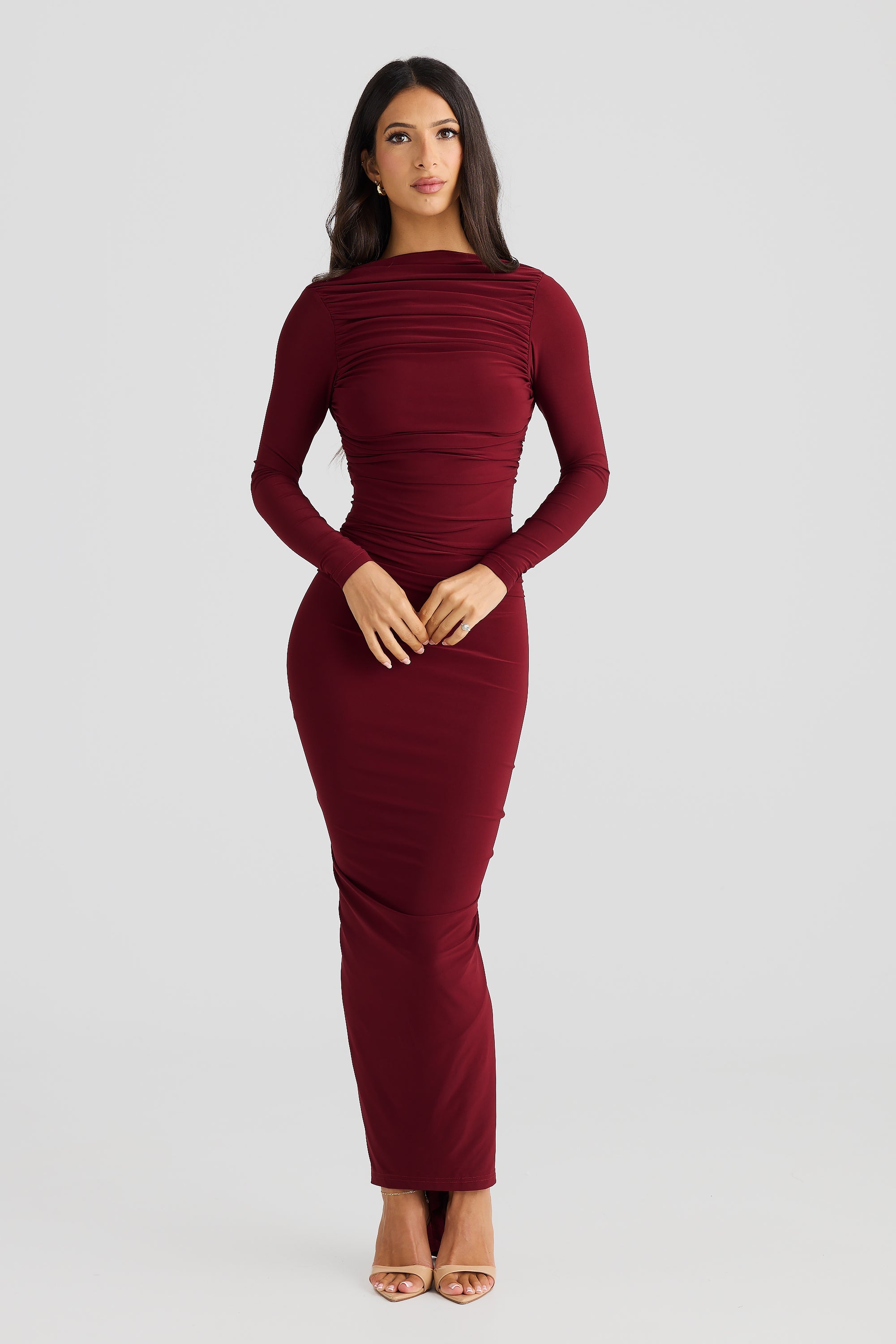 Latrisha Backless Maxi Dress In Burgundy