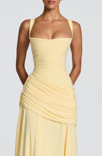 Selis Backless Maxi Dress