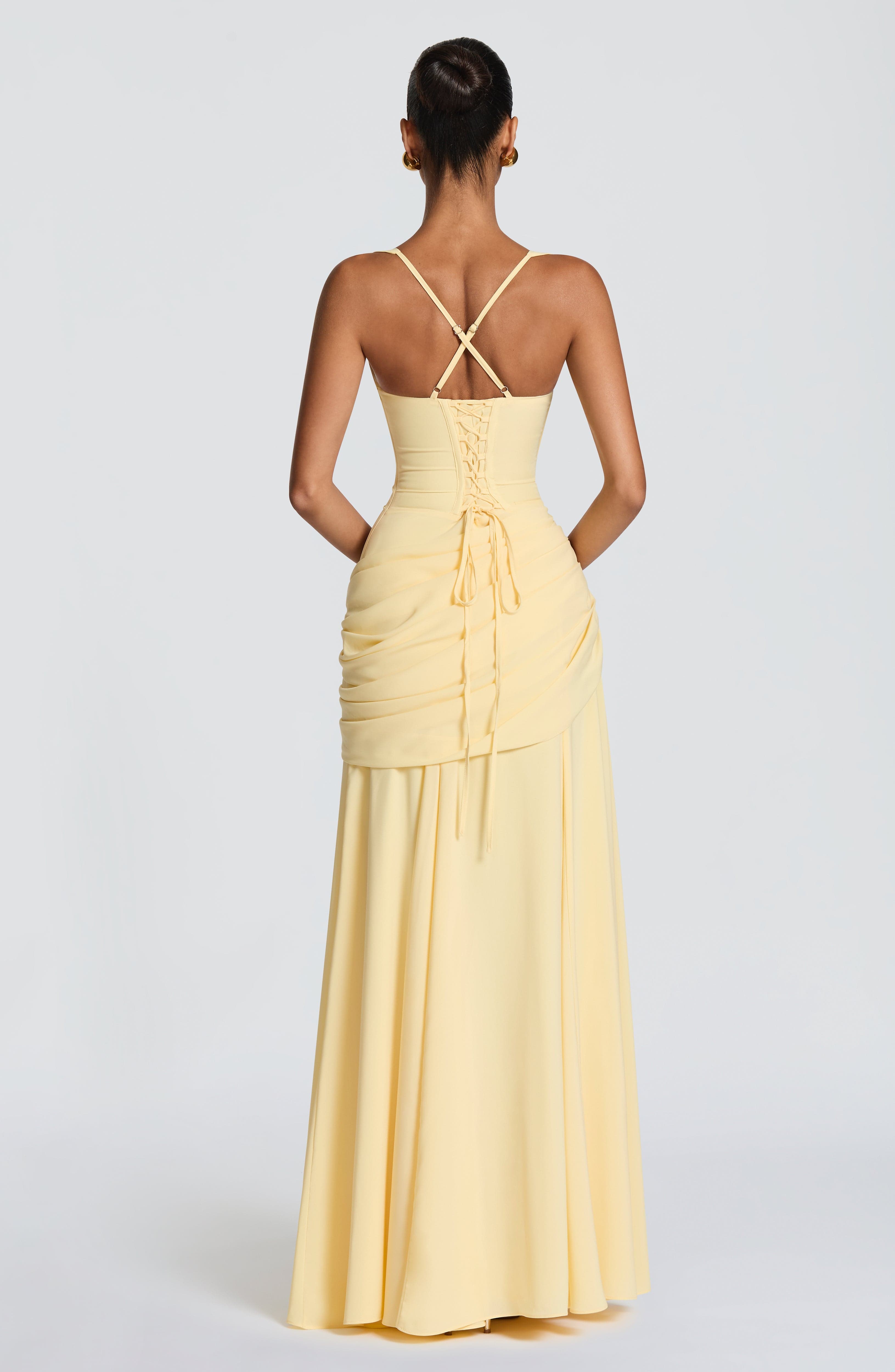 Selis Backless Maxi Dress