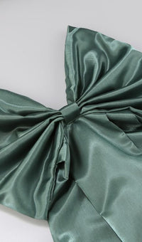 Kidia Strapless Bowknot Mini Dress In Green