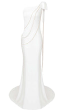 Genevieve Asymmetric Chain Maxi Dress In Snowy