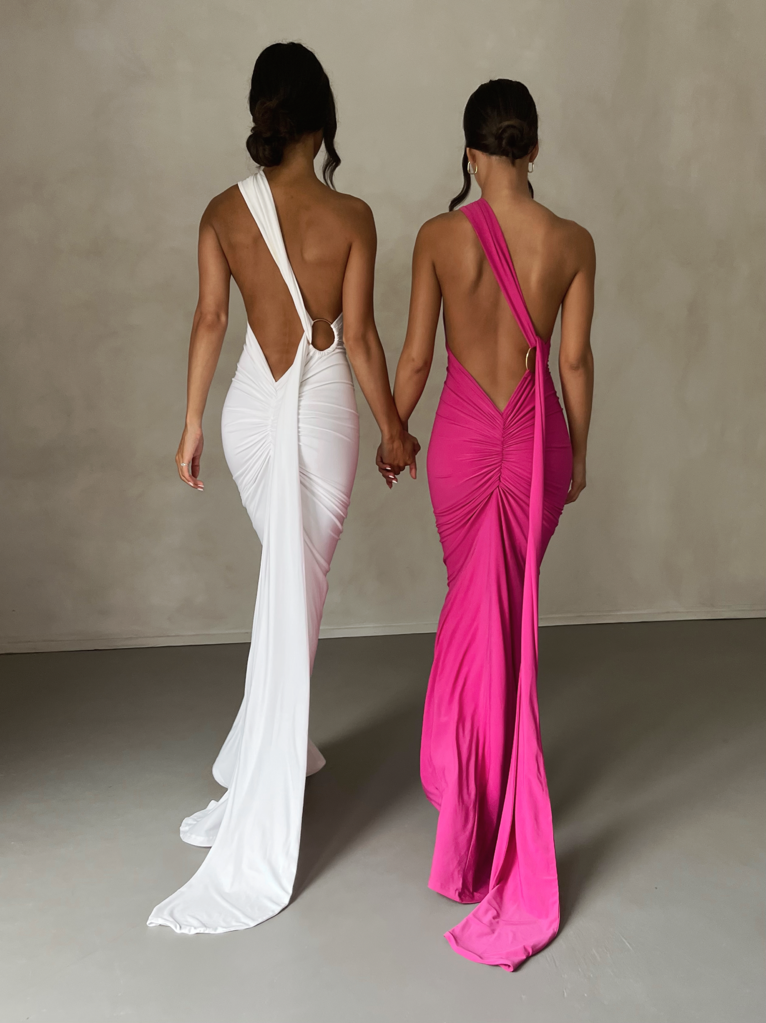 Garze Backless Maxi Dress In White
