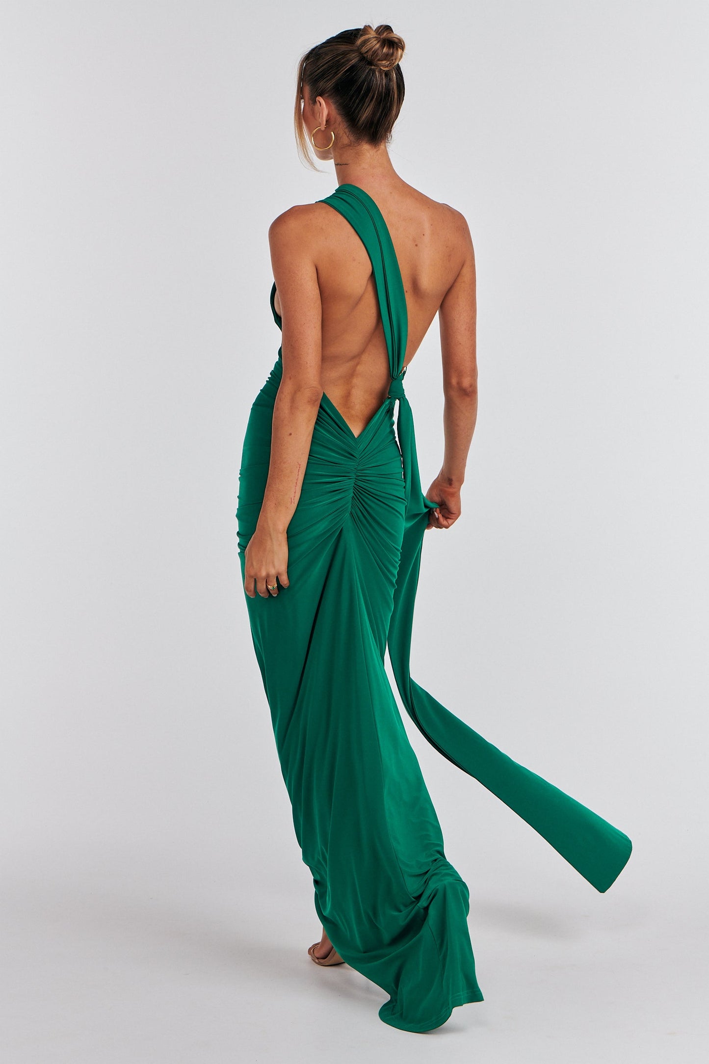 Garze Backless Maxi Dress In Emerald